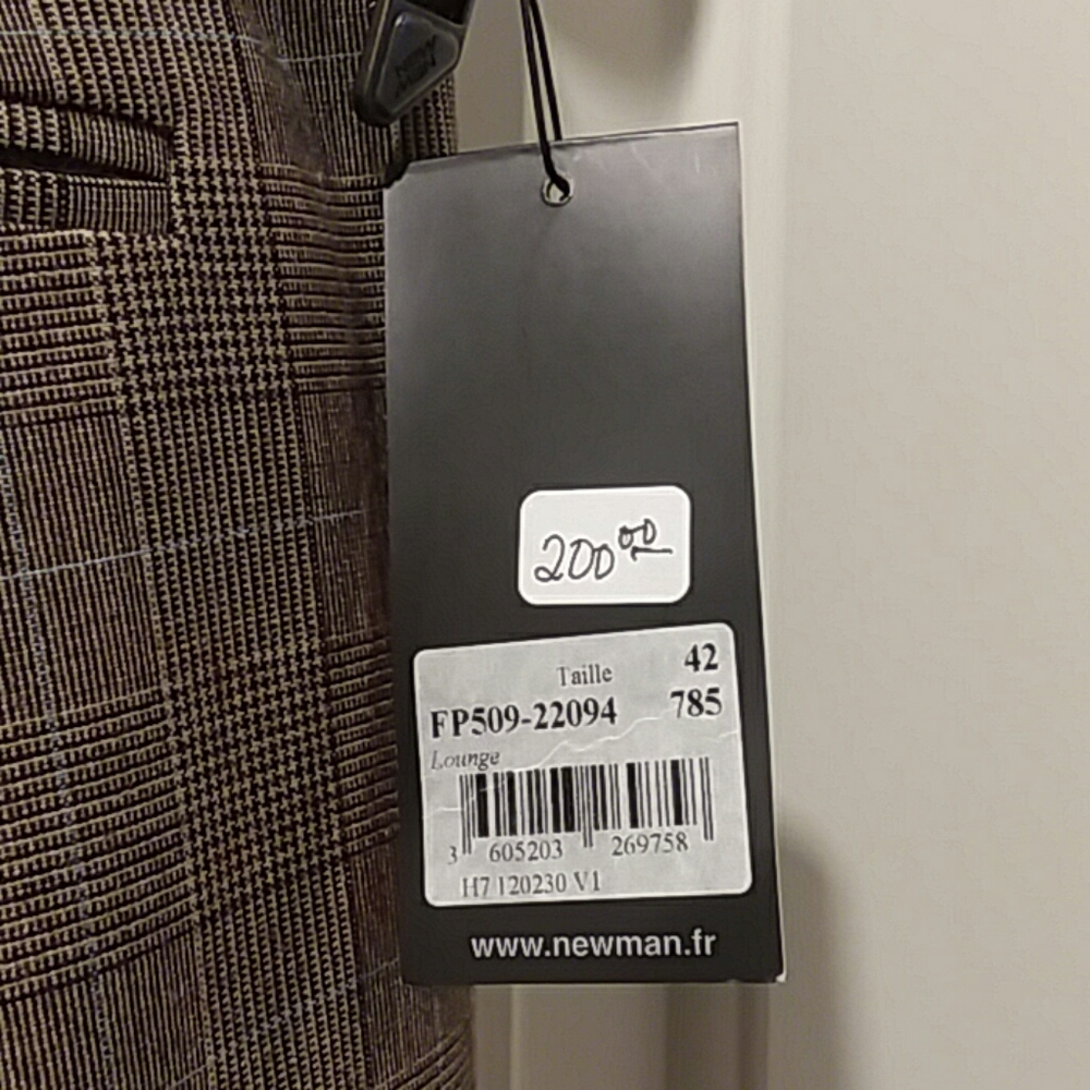 Pants - Picture 6 of 7